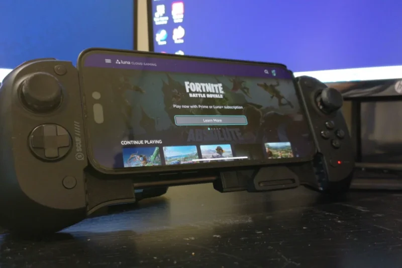 Beyond the Touchscreen: Why the Scuf Nomad is Redefining Mobile Gaming