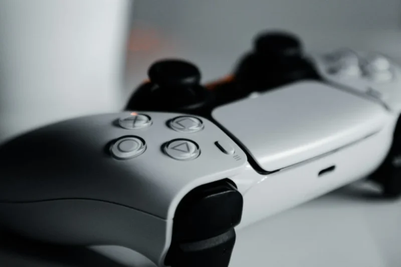 The End of an Era: The Industry Confronts a Digital-Only Future Following Sony’s Strategic Pivot