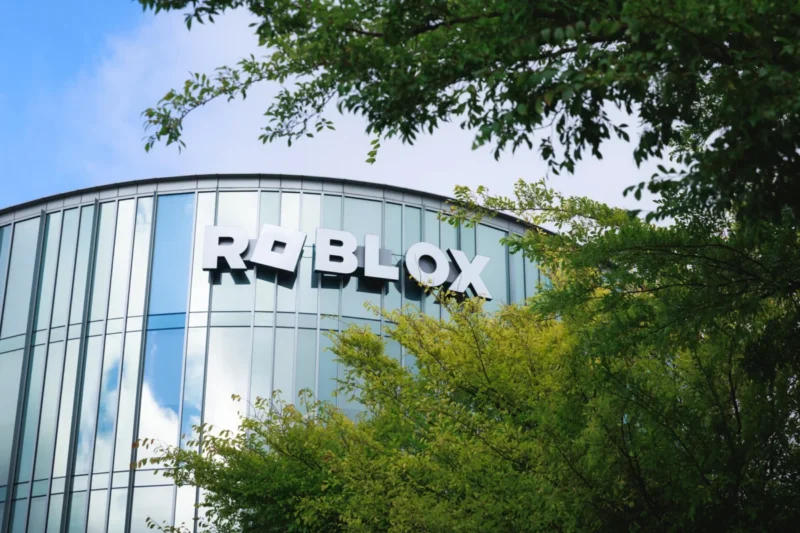 Roblox’s Evolution: A New Era of Distribution, AI Creation, and Creator Economics