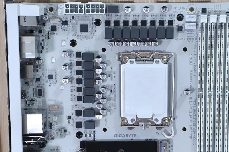 Gigabyte Z890M Aorus Elite Wifi7 Ice Review: A Stunning, Feature-Rich Micro-ATX Powerhouse for Intel’s Core Ultra Era